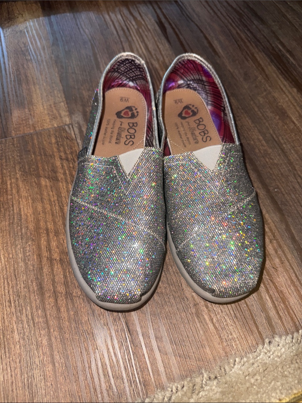 Skechers BOBS Womens Silver Glitter Slip-On Shoes